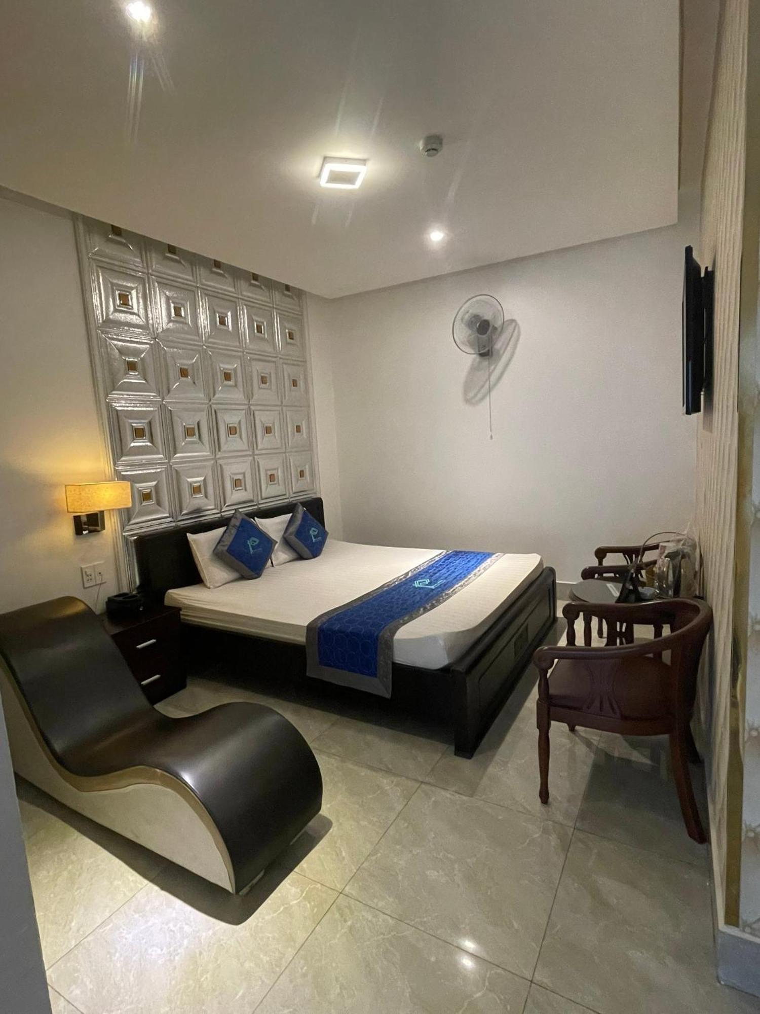 Phuc Hotel Cao Lanh Bagian luar foto