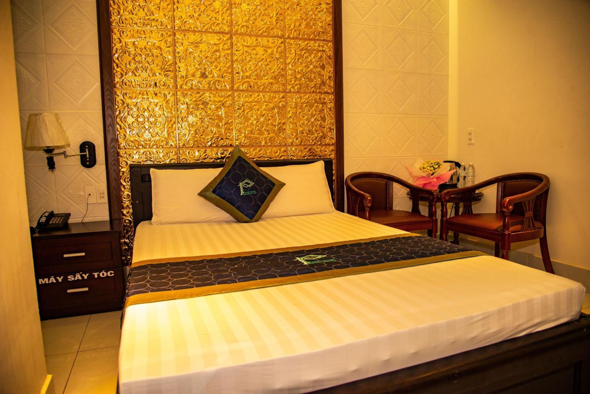 Phuc Hotel Cao Lanh Bagian luar foto