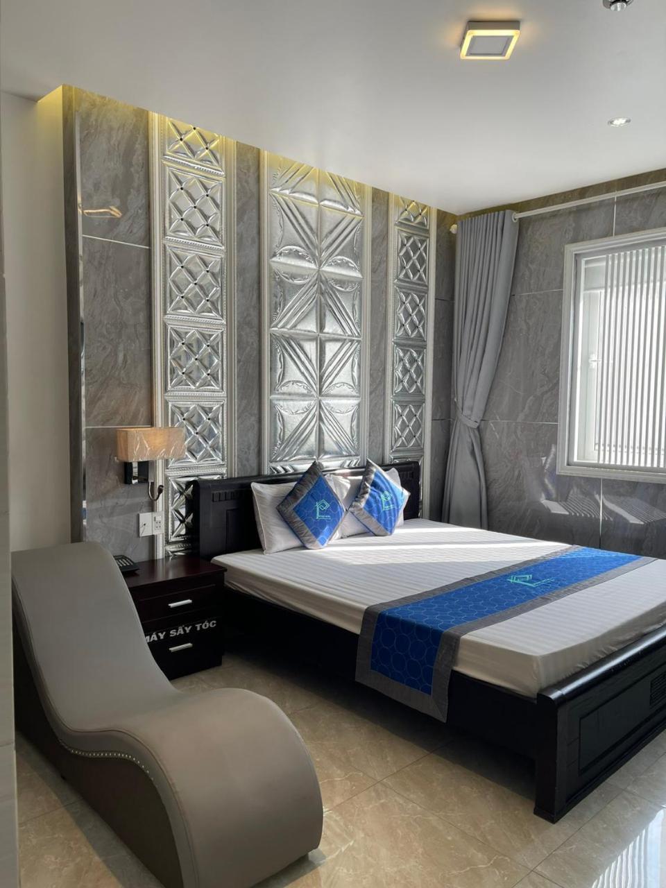 Phuc Hotel Cao Lanh Bagian luar foto